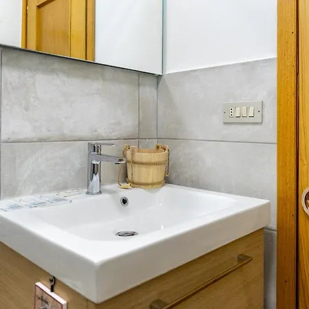 Hostdomus - Quadrifoglio * Sestriere